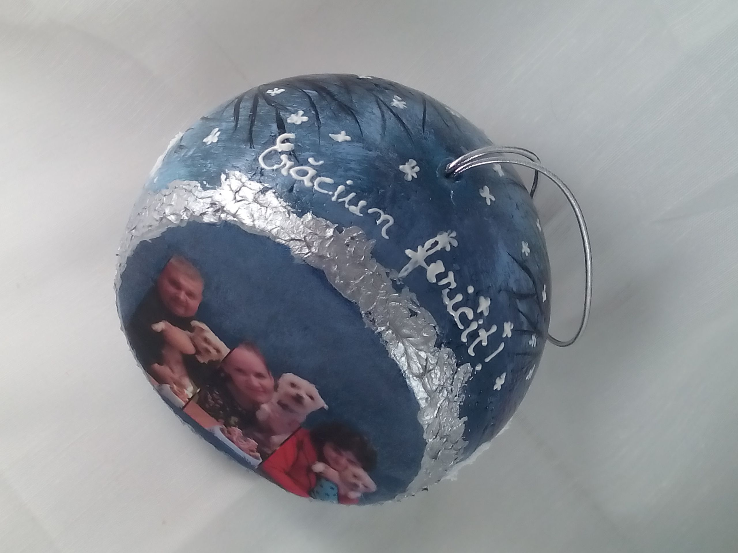 globuri handmade personalizate unicate